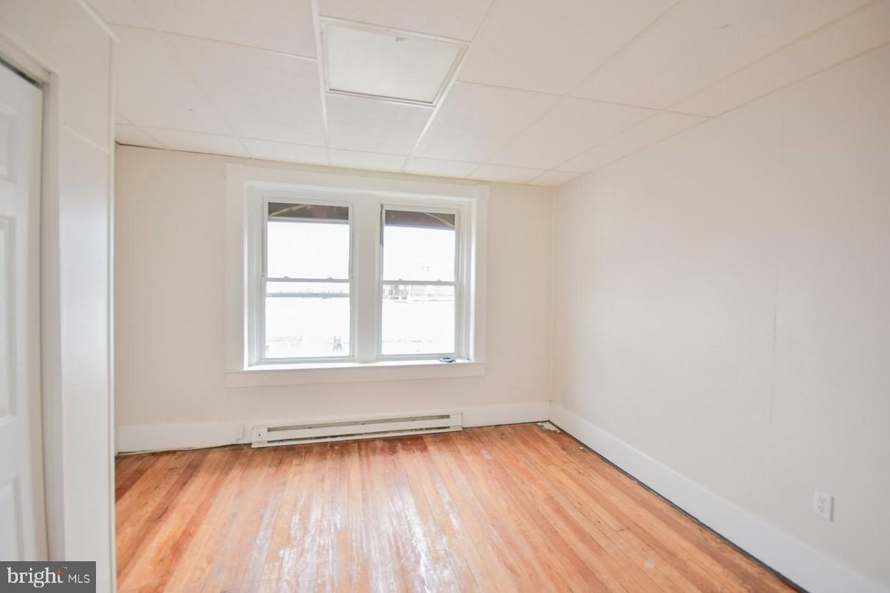 117 East Martin Street #3 - Photo 6 of 27