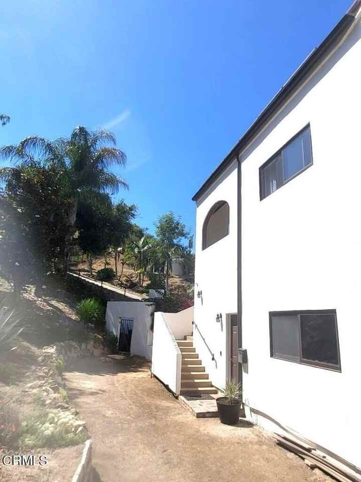 1450 Topa View Trl - Photo 2 of 14