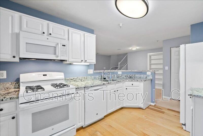 11405 11405 #178 - Photo 7 of 26