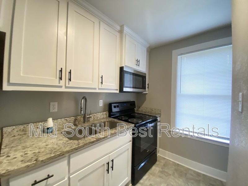 810 Jane Drive - Photo 5 of 10