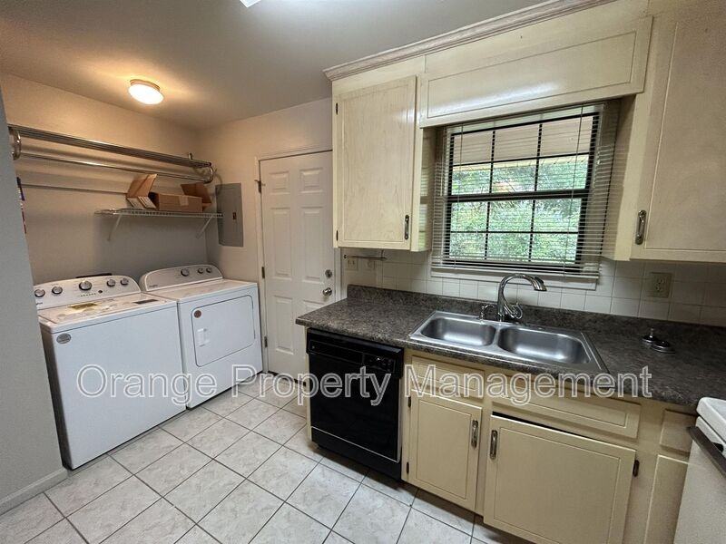 204 Calhoun Street #17 - Photo 7 of 13