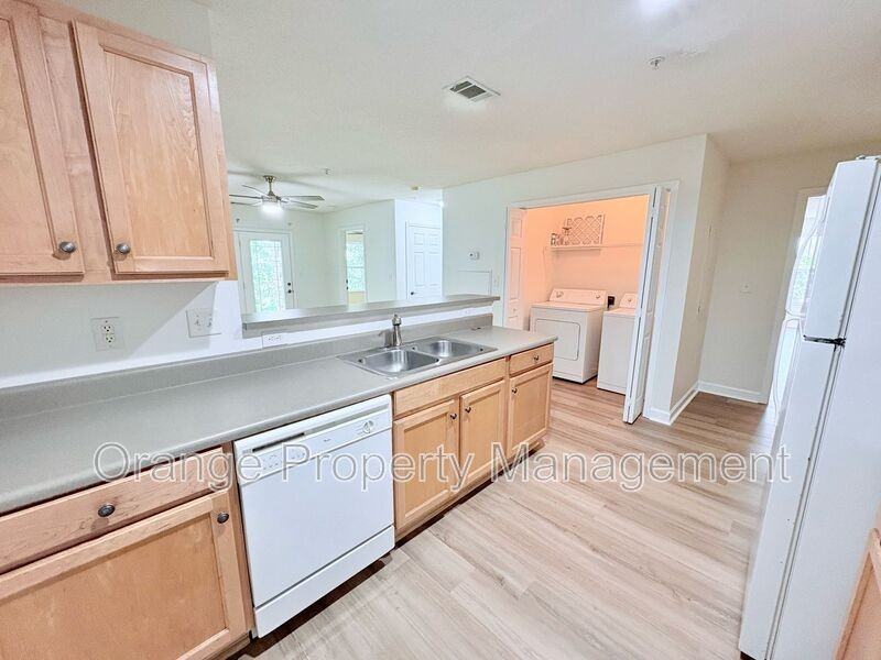 201 Harts Cove Way #1 - Photo 6 of 17