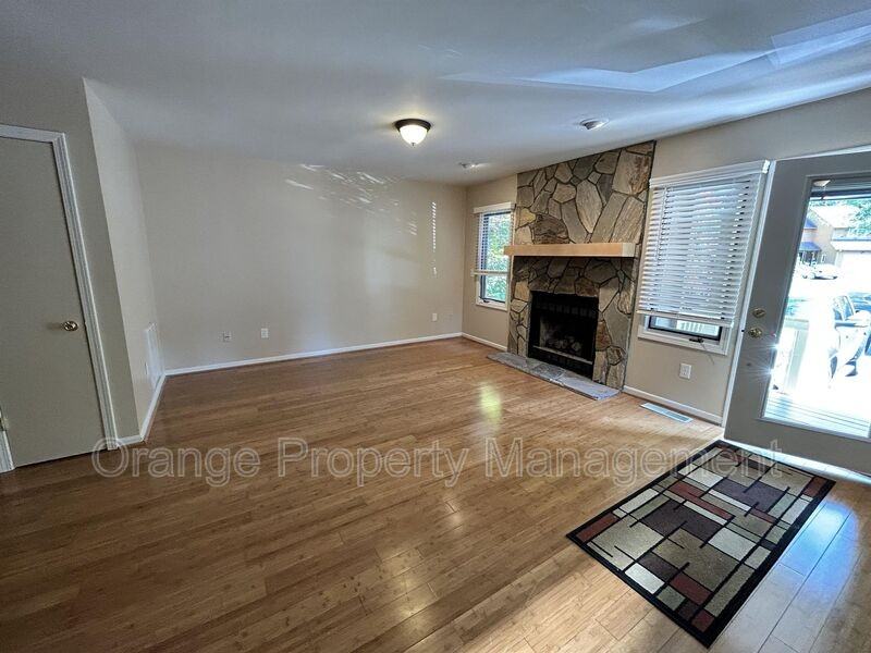 600 Anderson Hwy #313 - Photo 4 of 21