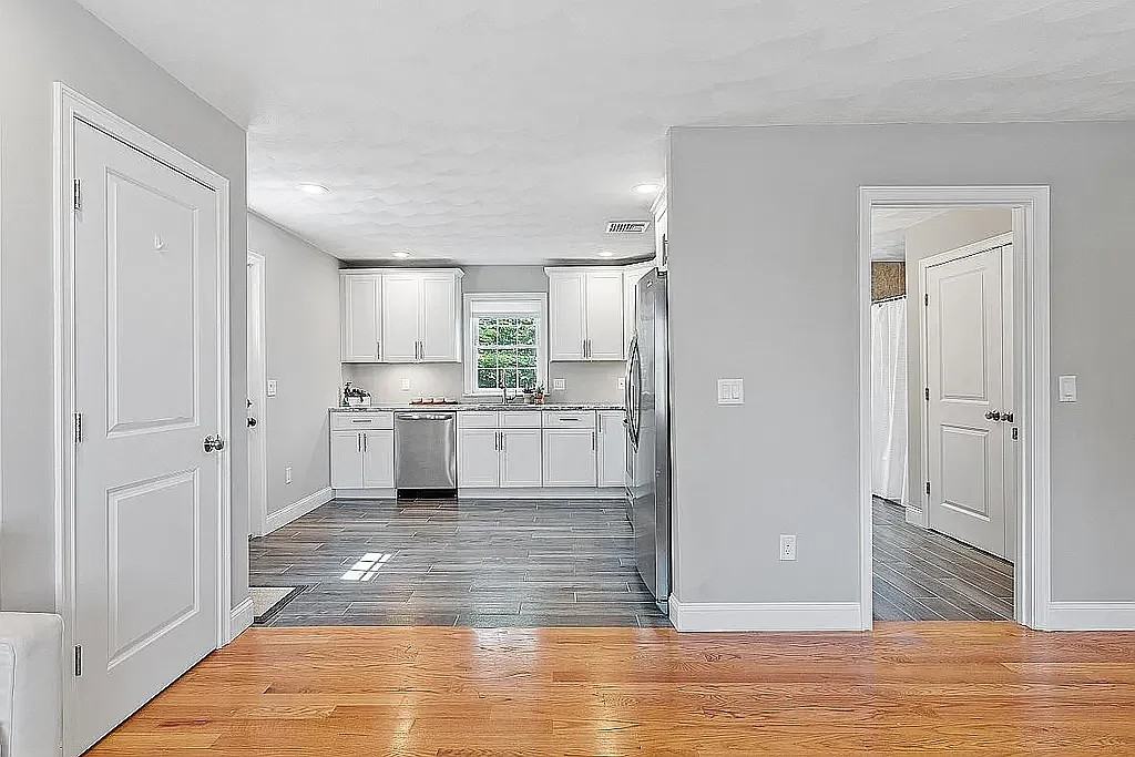 Hopkins Street #2 - Photo 4 of 14