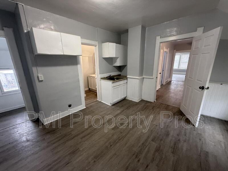 2361A N 12th St - Photo 2 of 16