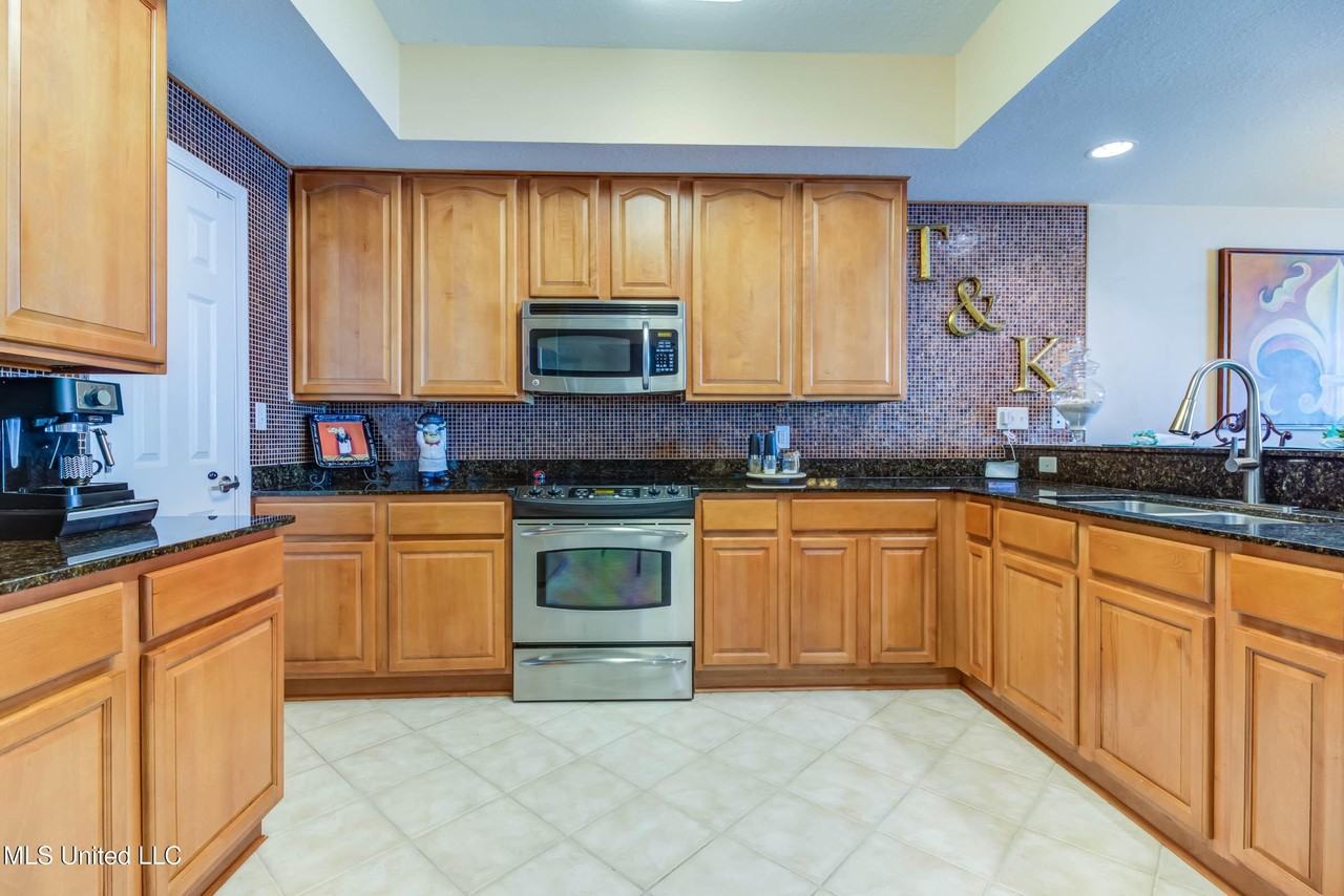 2668 Beach Blvd Unit 903 #903 - Photo 4 of 50