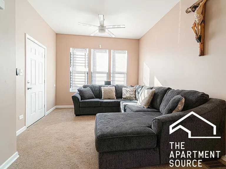 1144 West 68th Street #1 - Photo 5 of 14