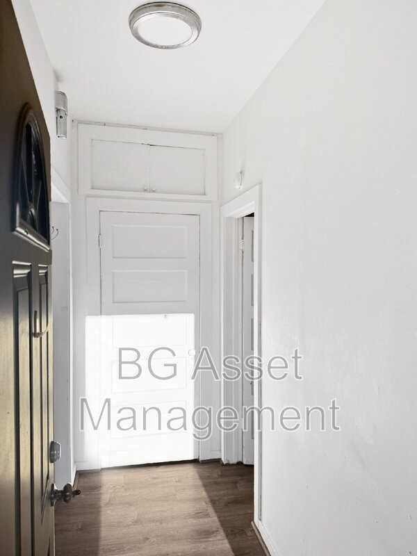 859 California Boulevard #B - Photo 3 of 13