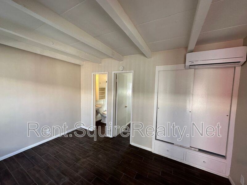 1015 North Azusa Avenue #06 - Photo 4 of 22