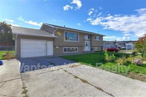 featured image of 735 Belgo Road