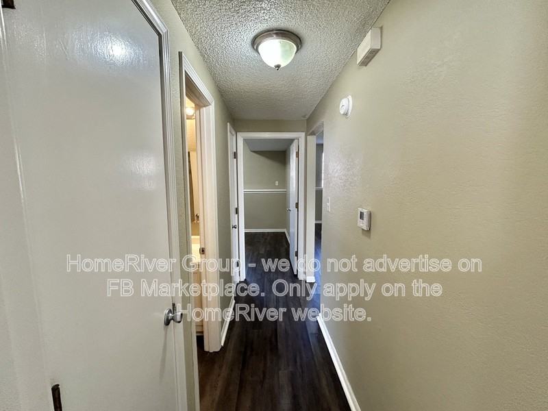 700 Northeast Ball Drive #B - Photo 6 of 27