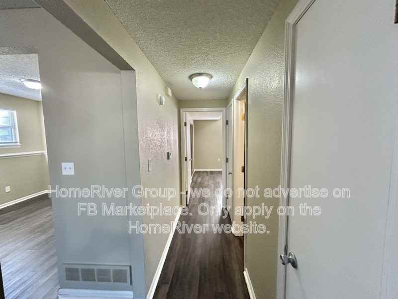 700 Northeast Ball Drive #B - Photo 7 of 27