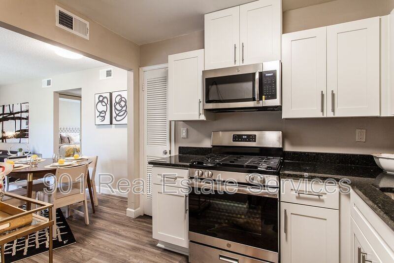 207 S Barksdale St #7 - Photo 7 of 22