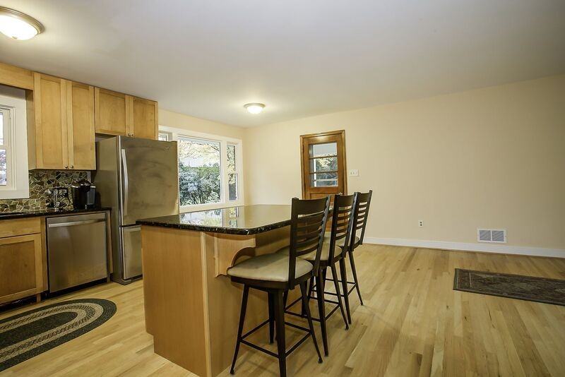 110 Shasta Ct - Photo 5 of 20