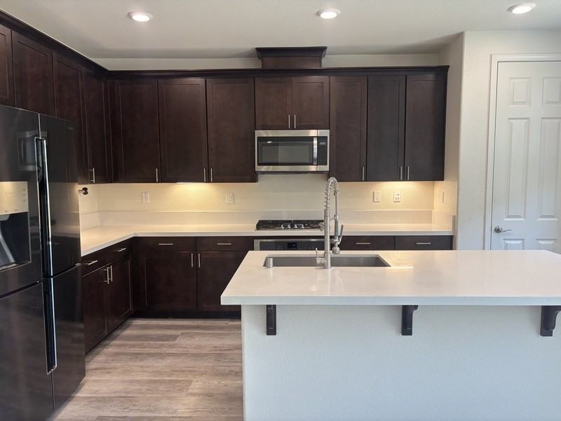 5558 Kennedy Place - Photo 3 of 41