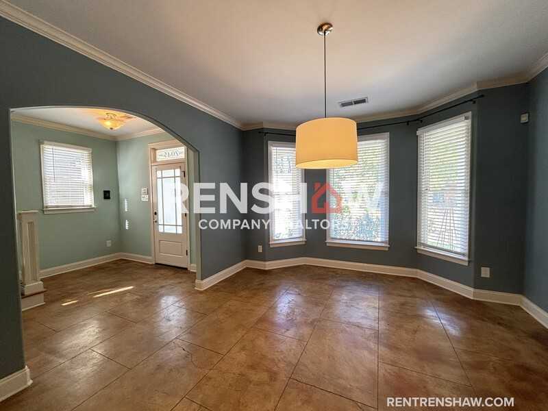 2043 Peabody Ave - Photo 6 of 31