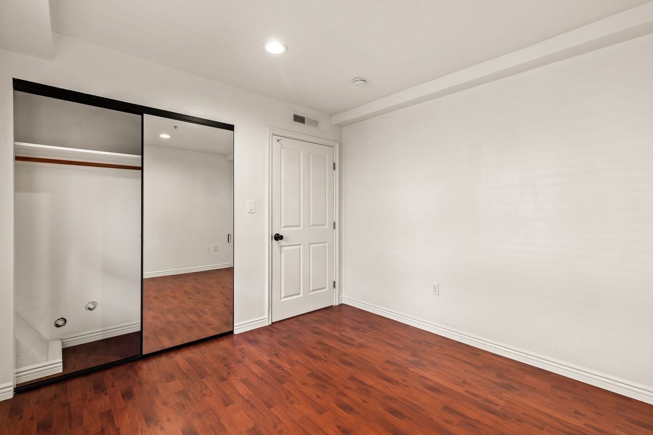 2673 Menlo - Photo 7 of 50