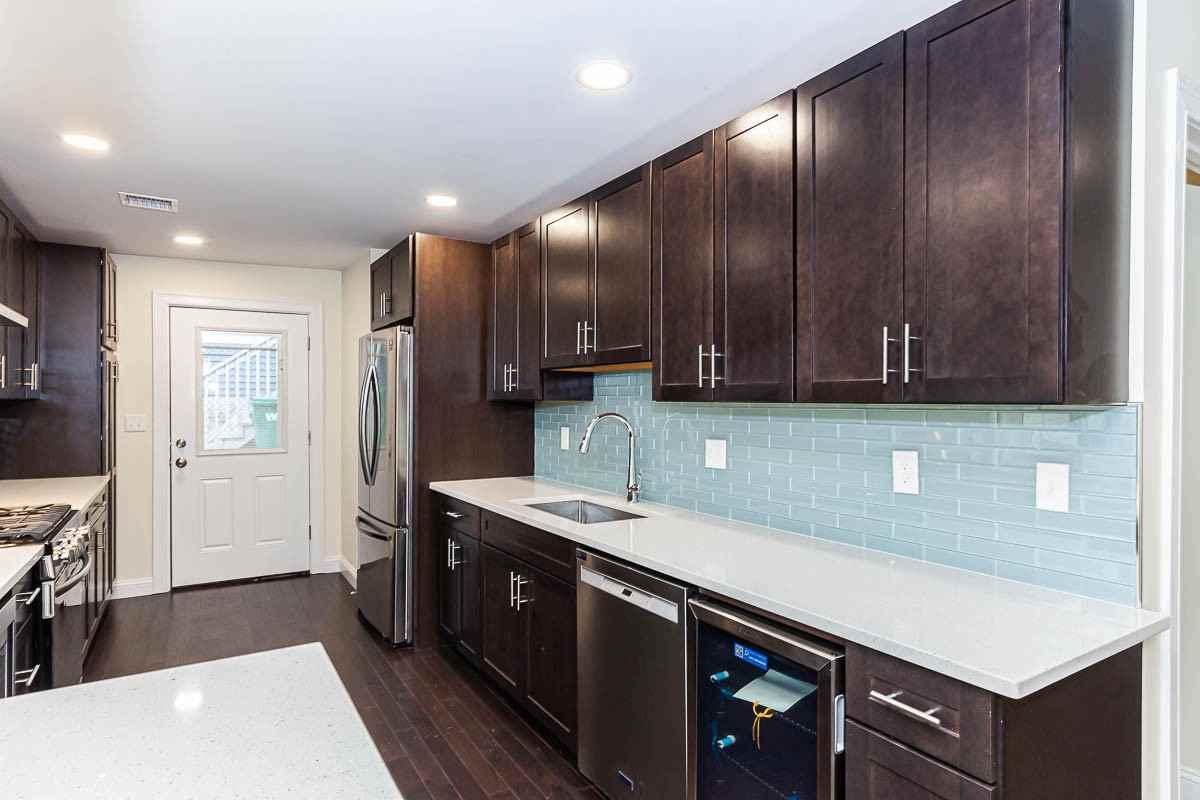 28 Albion St #3D - Photo 6 of 33