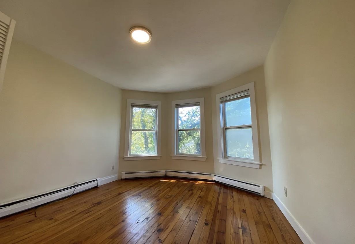 Pleasant St #3 - Photo 6 of 25