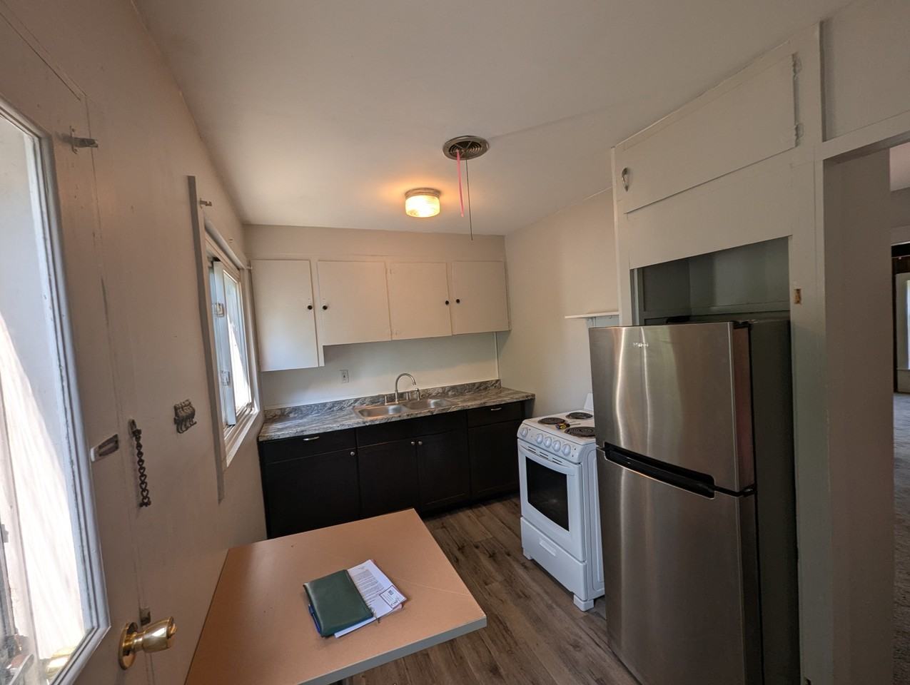 26 West Court Street #3 - Photo 3 of 4