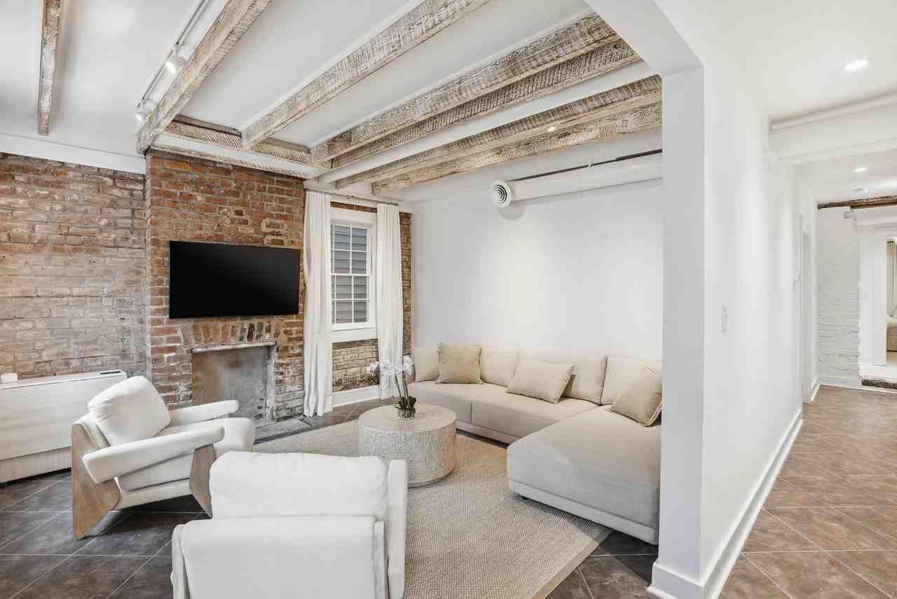 309 Lorch St - Photo 6 of 35