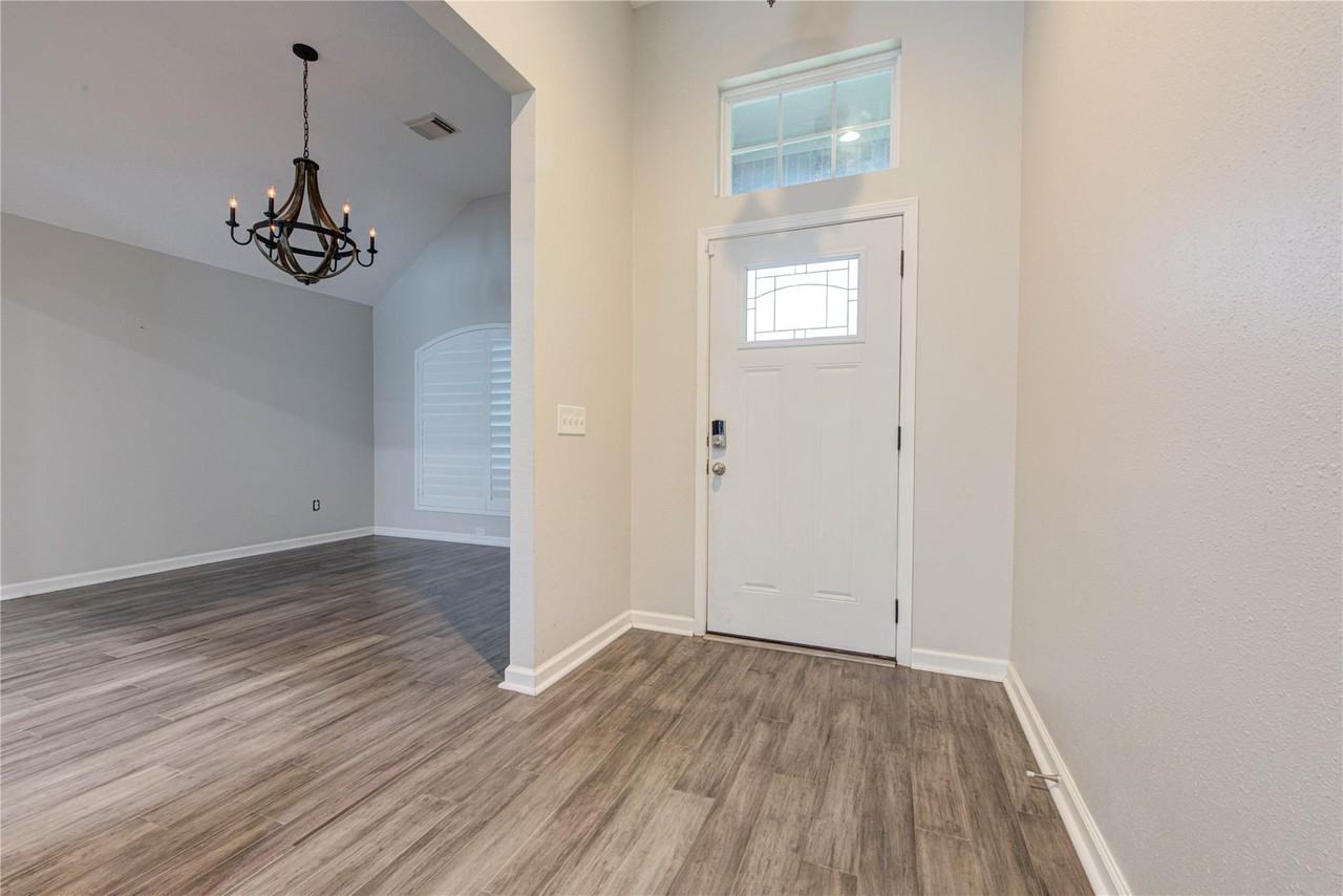 20819 Grenoble Ln #1 - Photo 2 of 8