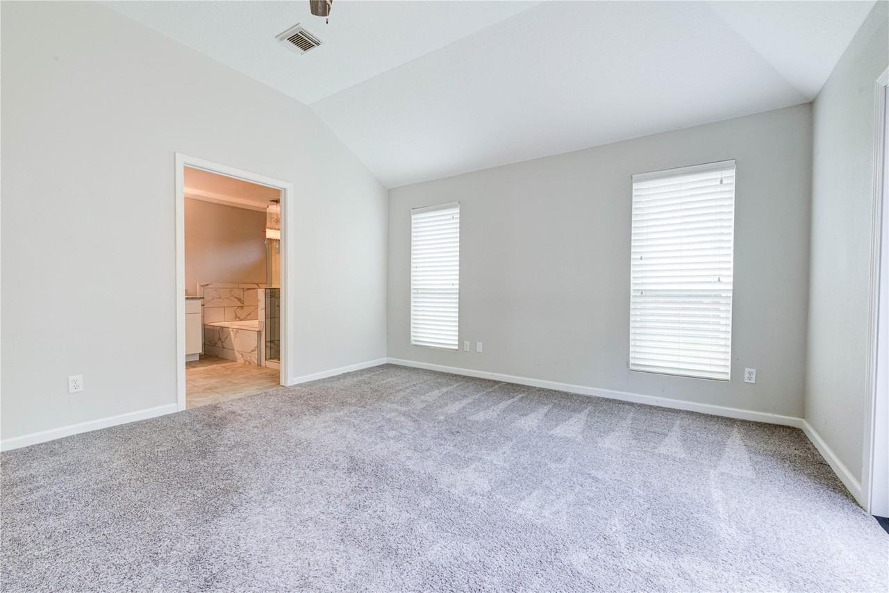 20819 Grenoble Ln #1 - Photo 5 of 8