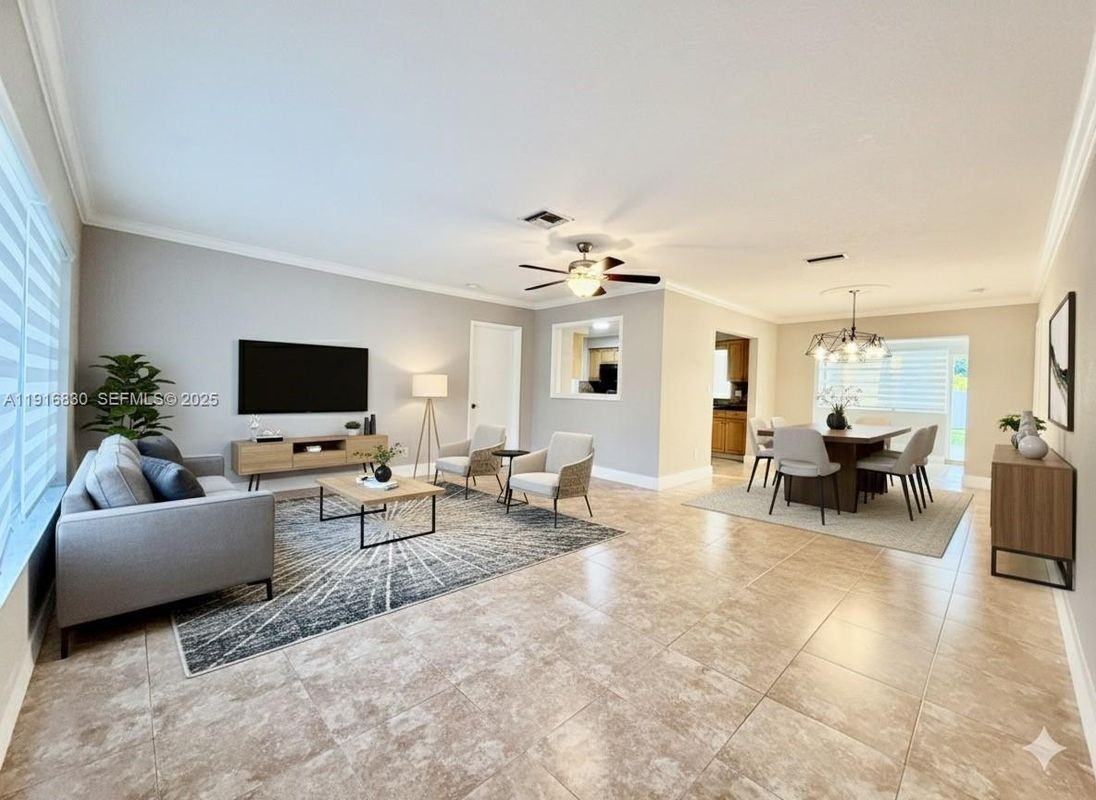 216 Southeast 5th Street - Photo 2 of 27