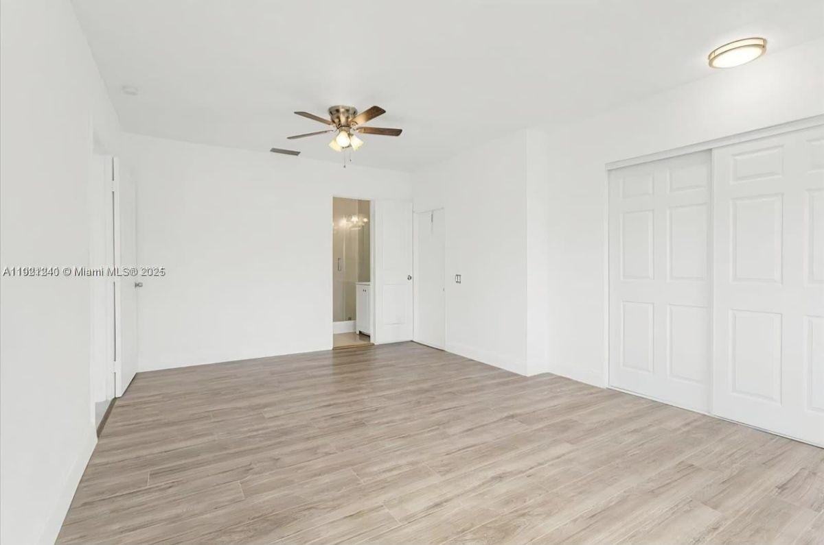 7160 Southwest 5th Court - Photo 6 of 16