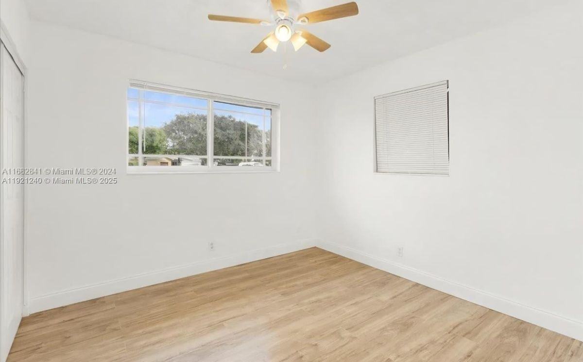 7160 Southwest 5th Court - Photo 7 of 16