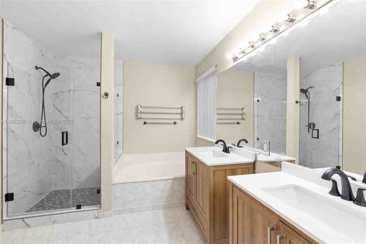 4490 Foxtail Ln - Photo 2 of 6