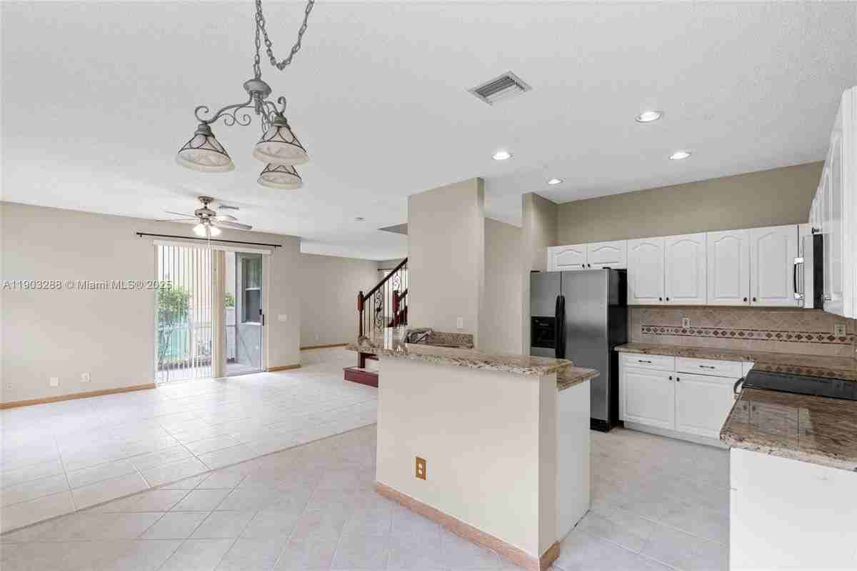 4490 Foxtail Ln - Photo 6 of 6