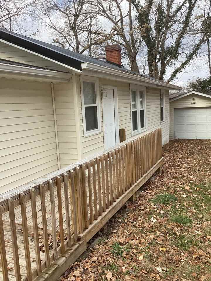 207 Allen Drive - Photo 5 of 39