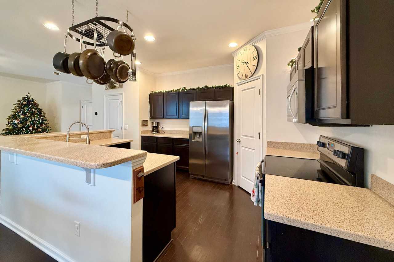 416 Gianna Lane - Photo 6 of 19