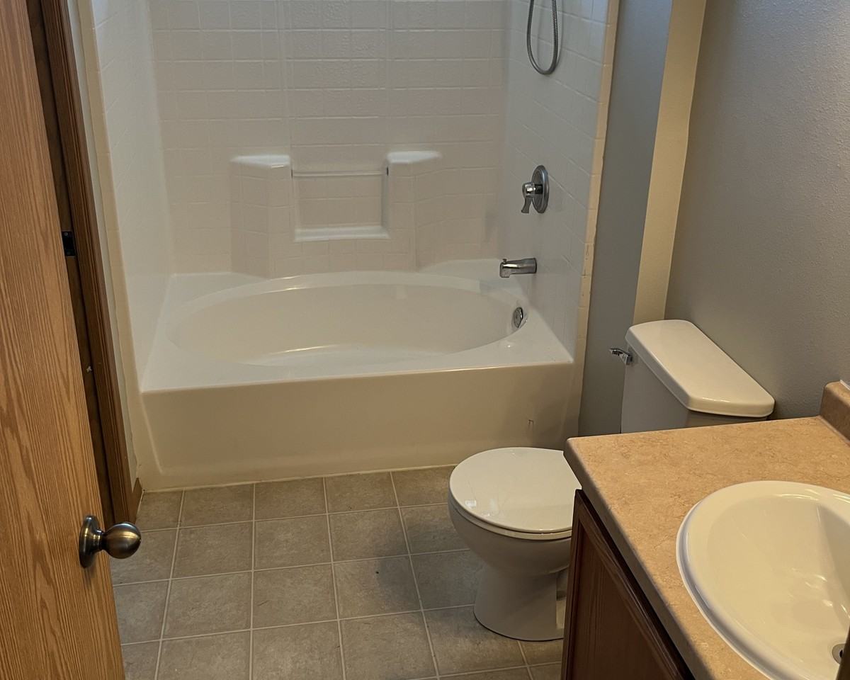 6240 24th St S - Photo 6 of 23