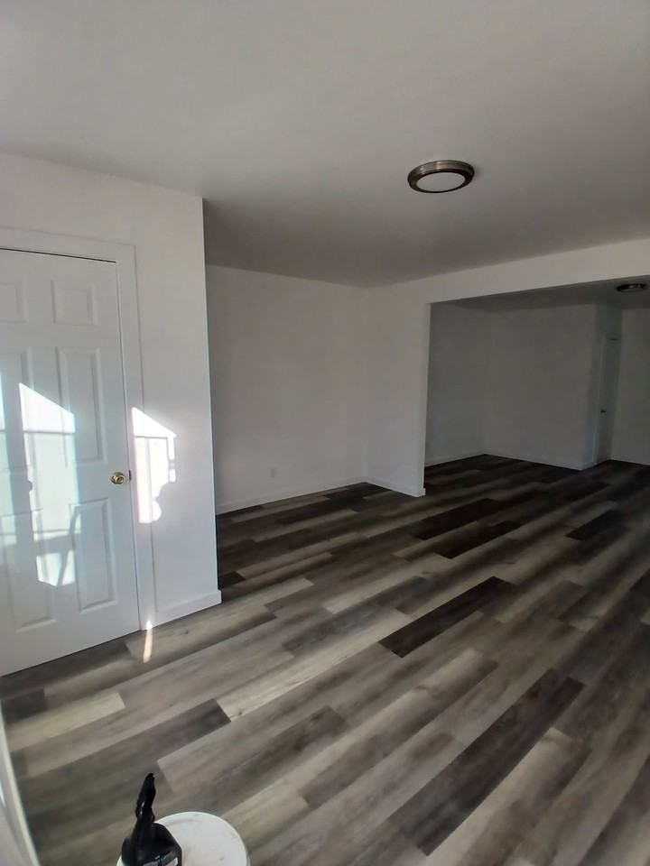 4228 11th Street - Photo 2 of 7