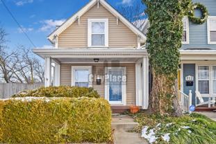 910 Lexington Ave - Photo 1 of 1