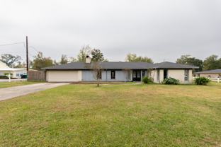 2401 West Prien Lake Road - Photo 1 of 1