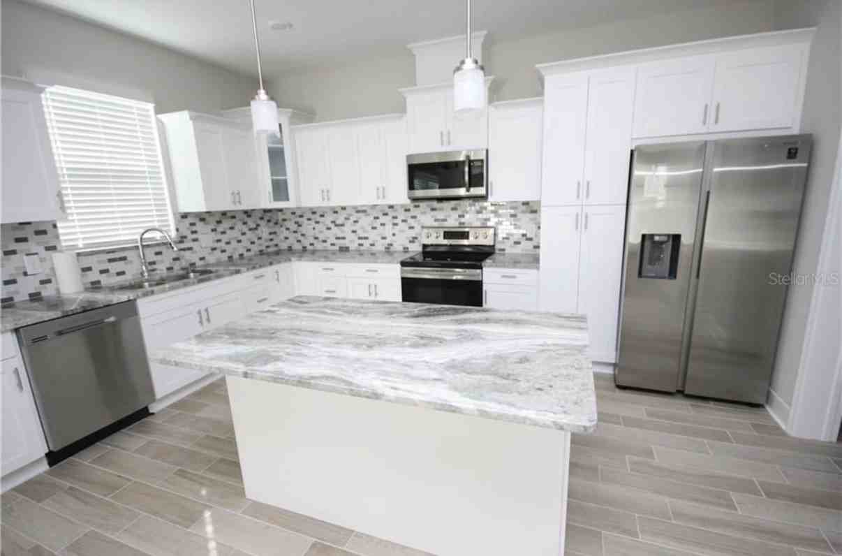 4029 Forecast Dr - Photo 4 of 16