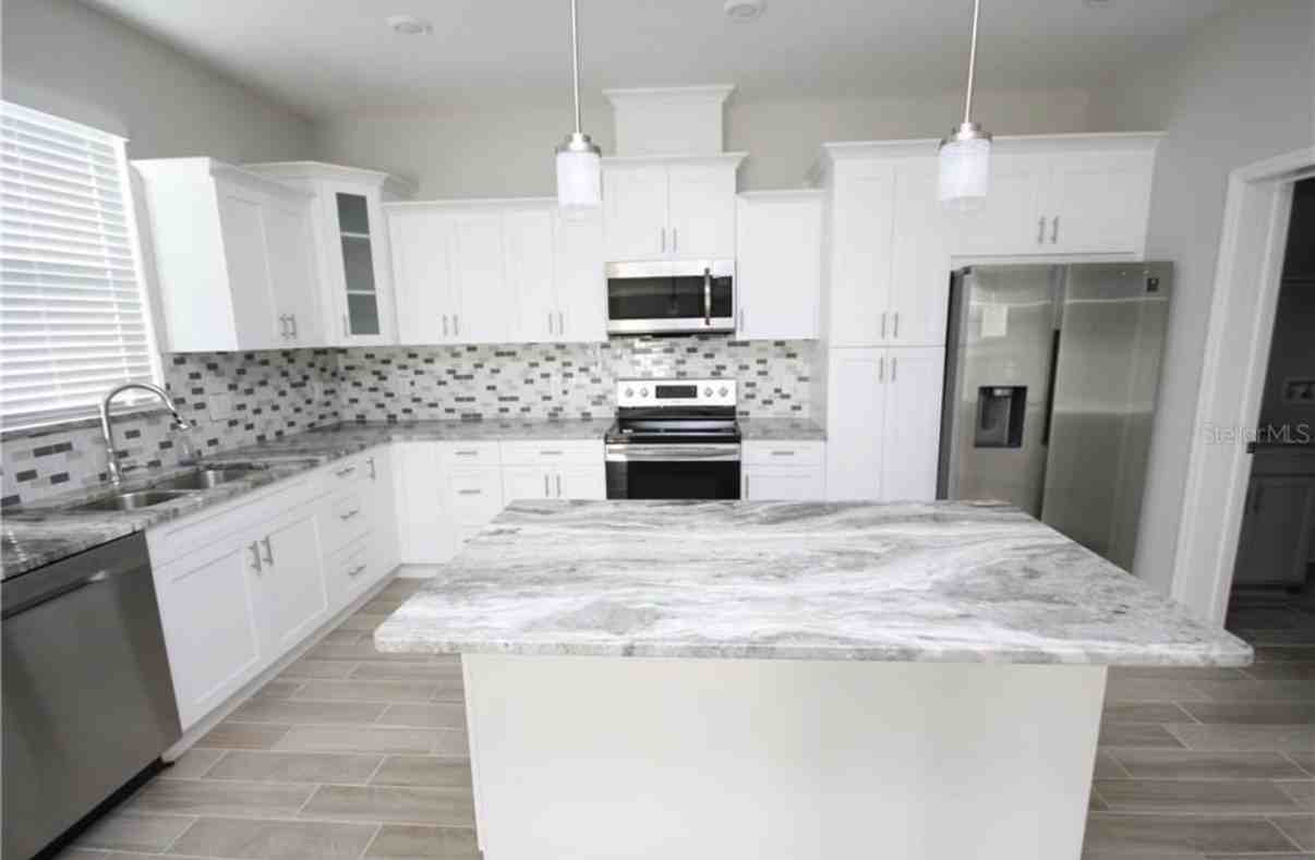 4029 Forecast Dr - Photo 5 of 16