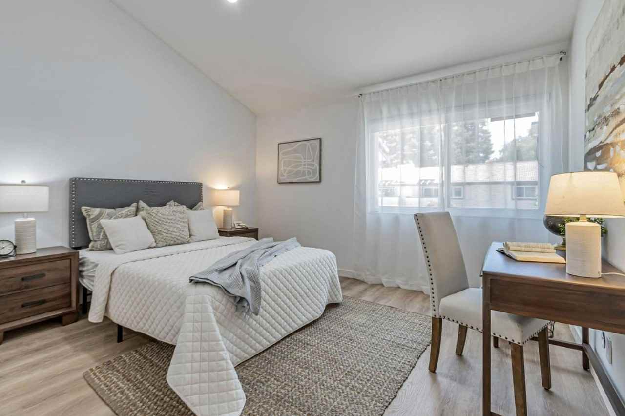 1400 Bowe Ave - Photo 2 of 7