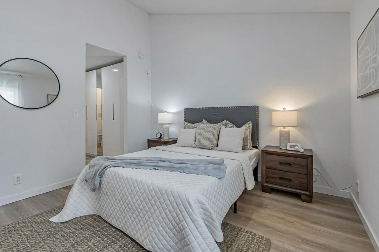 1400 Bowe Ave - Photo 3 of 7