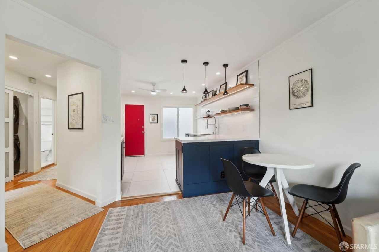 857 Church St - Photo 4 of 6