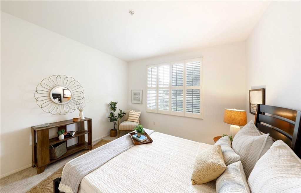 3004 Ladrillo Aisle - Photo 3 of 7