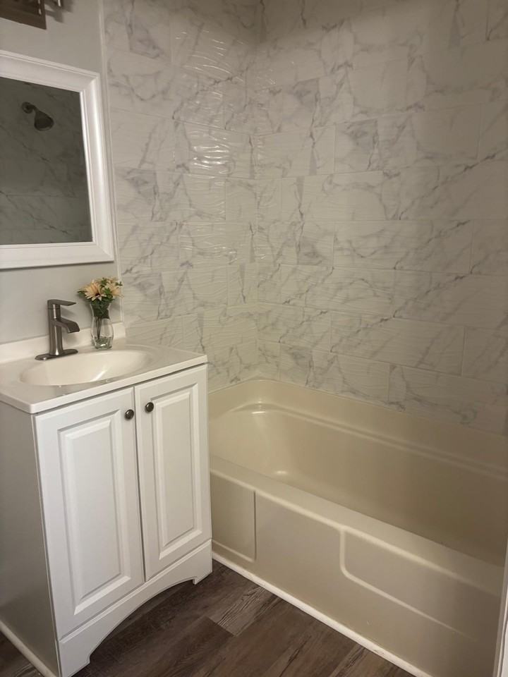 2822 Royston Road - Photo 3 of 16