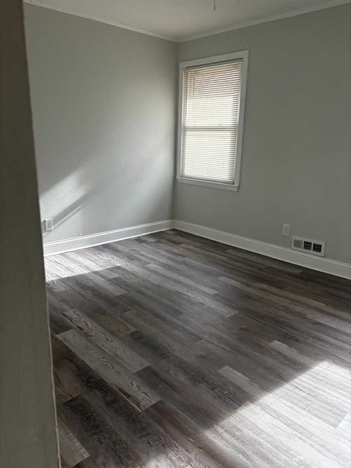 2822 Royston Road - Photo 7 of 16