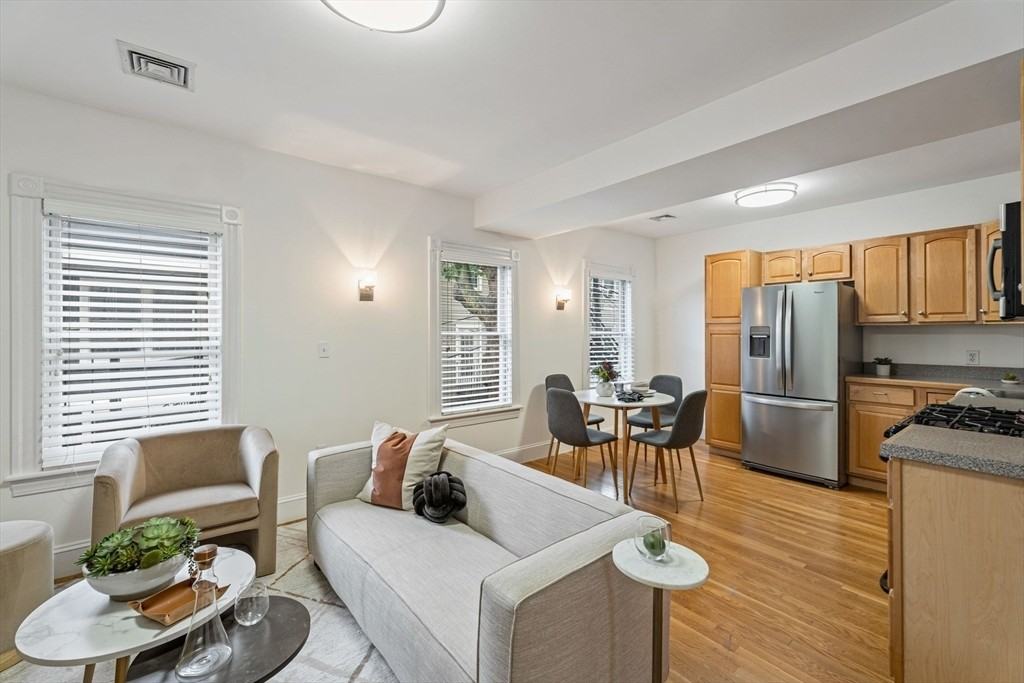 296 West Third Street #21HD - Photo 3 of 16