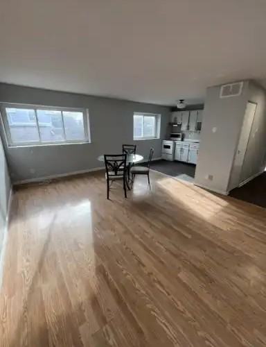 620 King Street - Photo 3 of 13