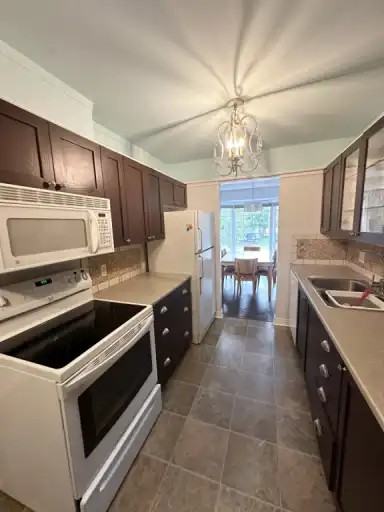 429 Fieldstone Drive #1 - Photo 6 of 15