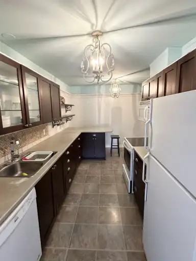 429 Fieldstone Drive #1 - Photo 7 of 15